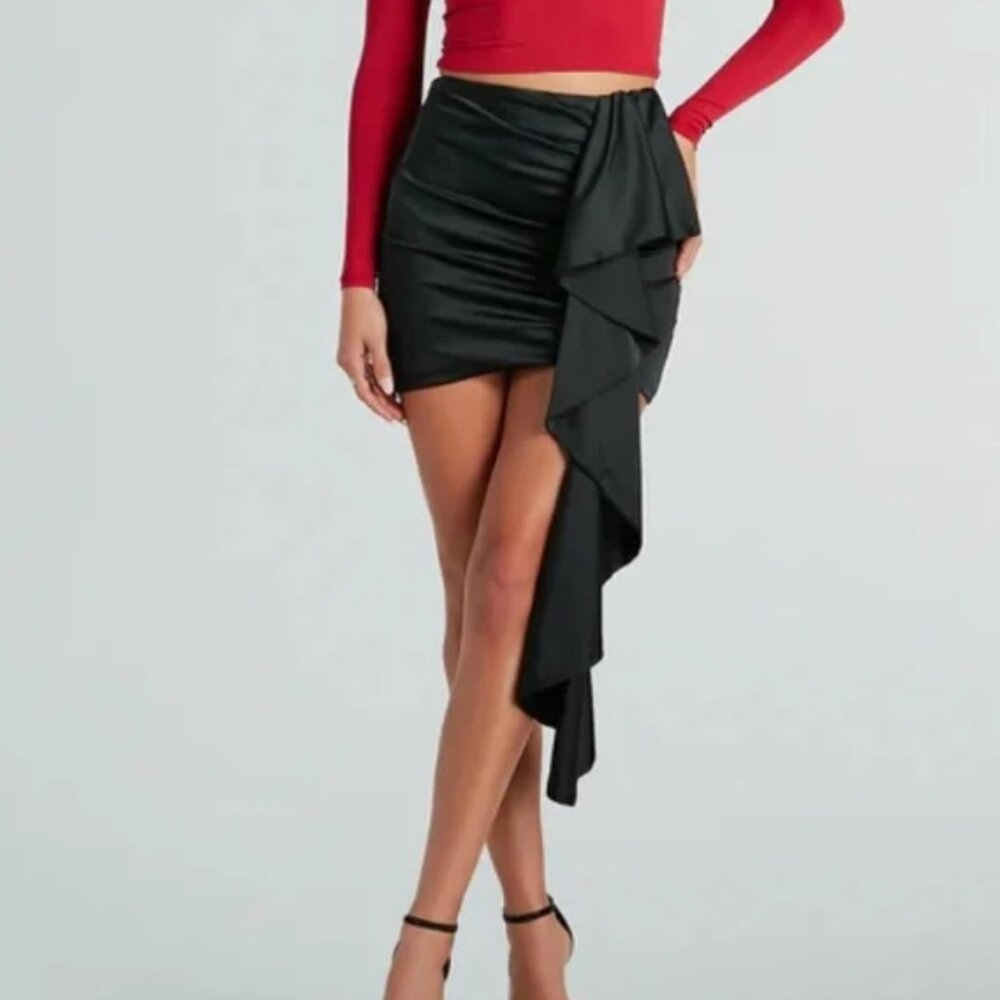 Windsor Beauty In A Bottle Satin Ruffle Mini Skirt
